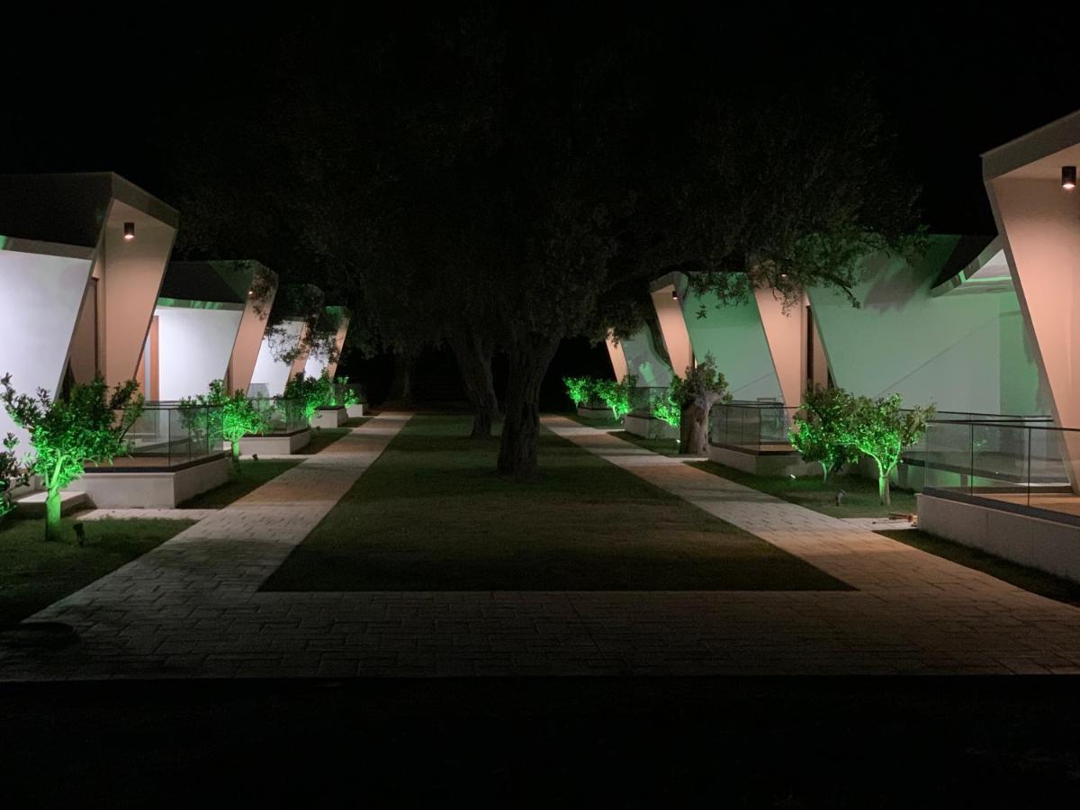 Luna Mare Seaside Suites Borsh Esterno foto