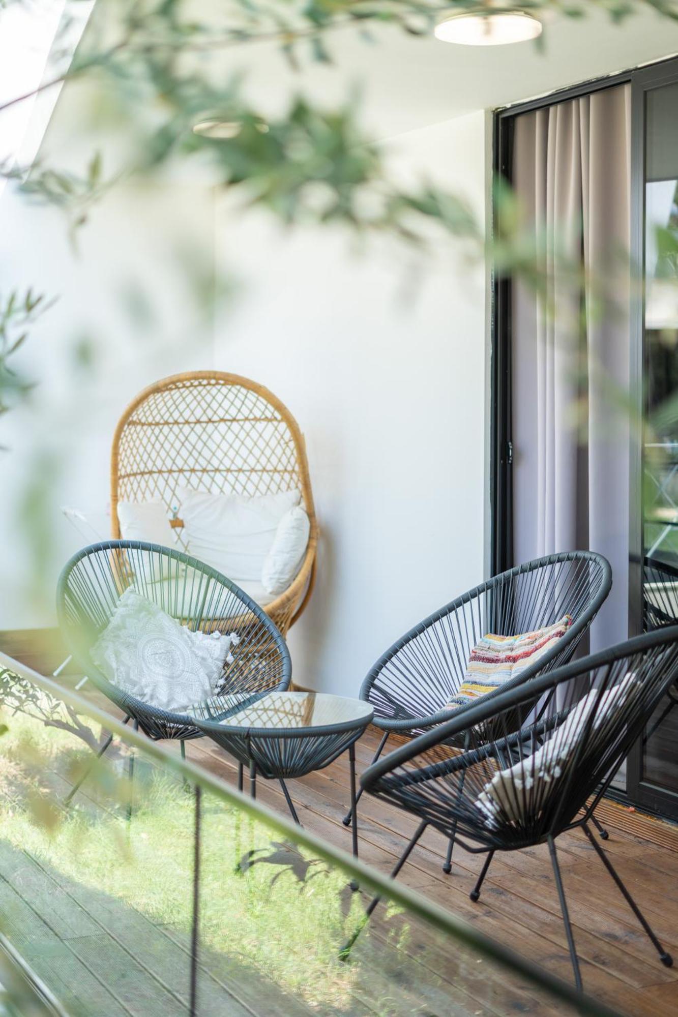 Luna Mare Seaside Suites Borsh Esterno foto
