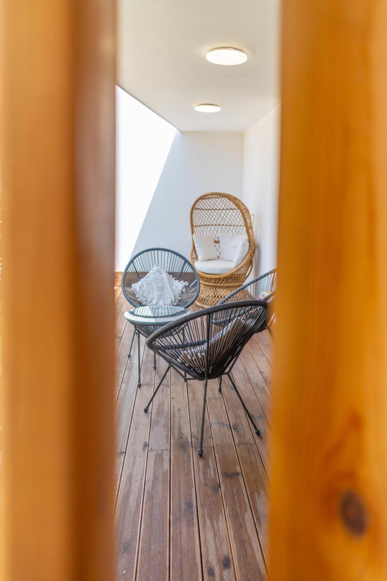 Luna Mare Seaside Suites Borsh Esterno foto